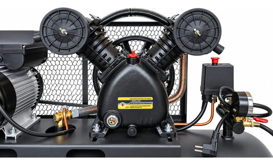 Compresor De Aire 100l / 3.0hp 2065 220v 50hz / Japones